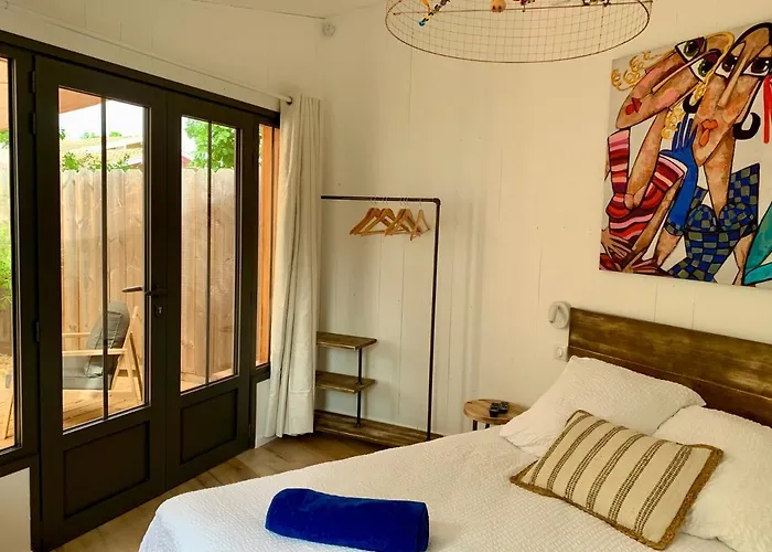 Bed & Breakfast Les De L'arestel Ares