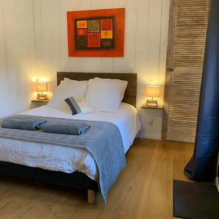 Villa-arestel Chambres&table D'hôtes 3*