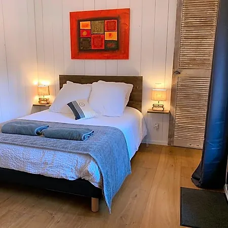 Bed & Breakfast Les De L'arestel 3*