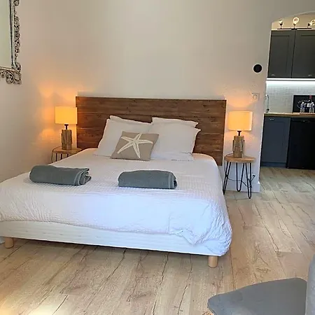 Bed & Breakfast Les De L'arestel