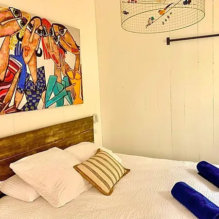 Bed & Breakfast Les De L'arestel 3*