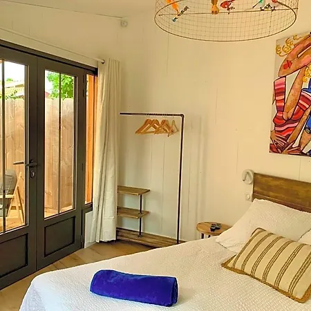 Bed & Breakfast Les De L'arestel Ares
