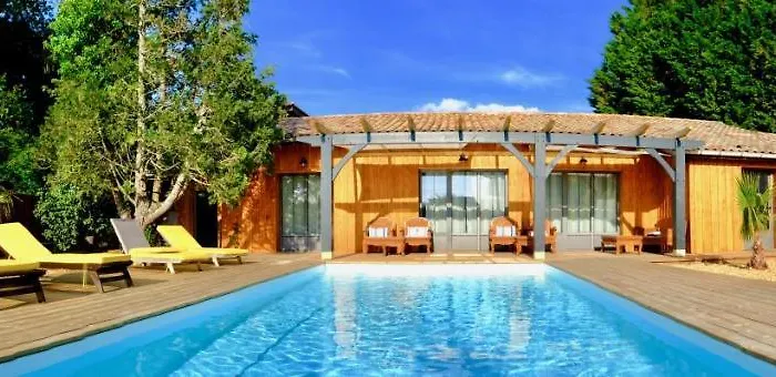 Bed & Breakfast Les De L'arestel